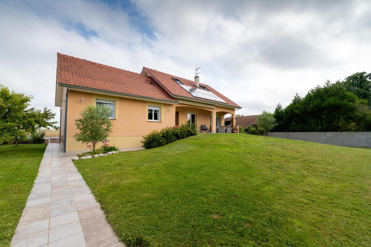 Chambre privée de 12m² dans une maison toute équipée Aureilhan  Exterior foto